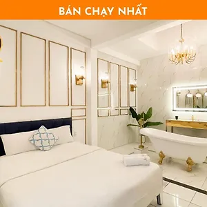 A In Glamour Hotel Ho Chi Minh City